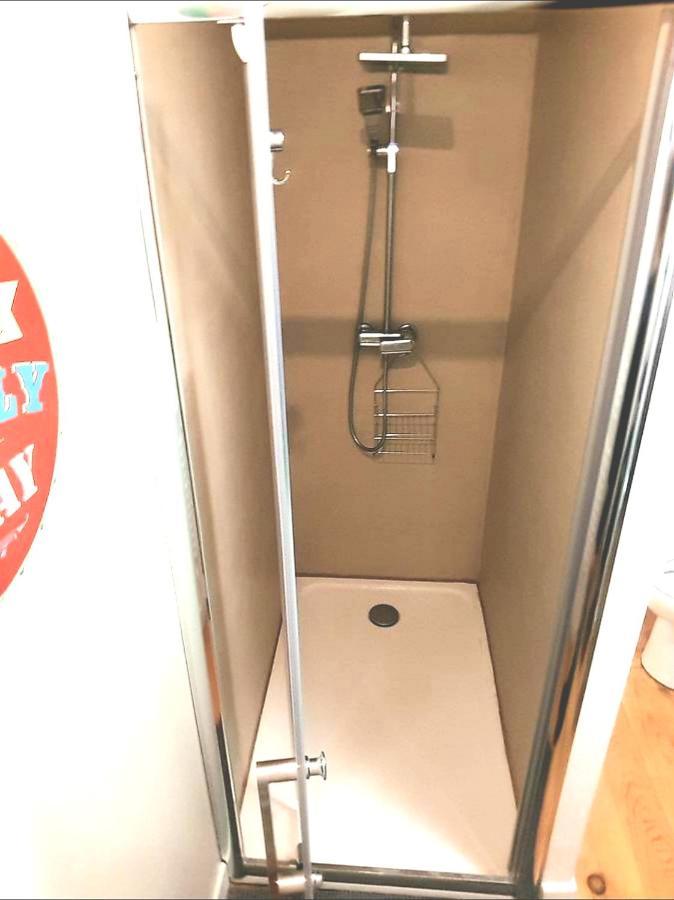 La Glaciere - Chambre Avec Salle De Bain - 2 Personnes Le Mans Eksteriør billede